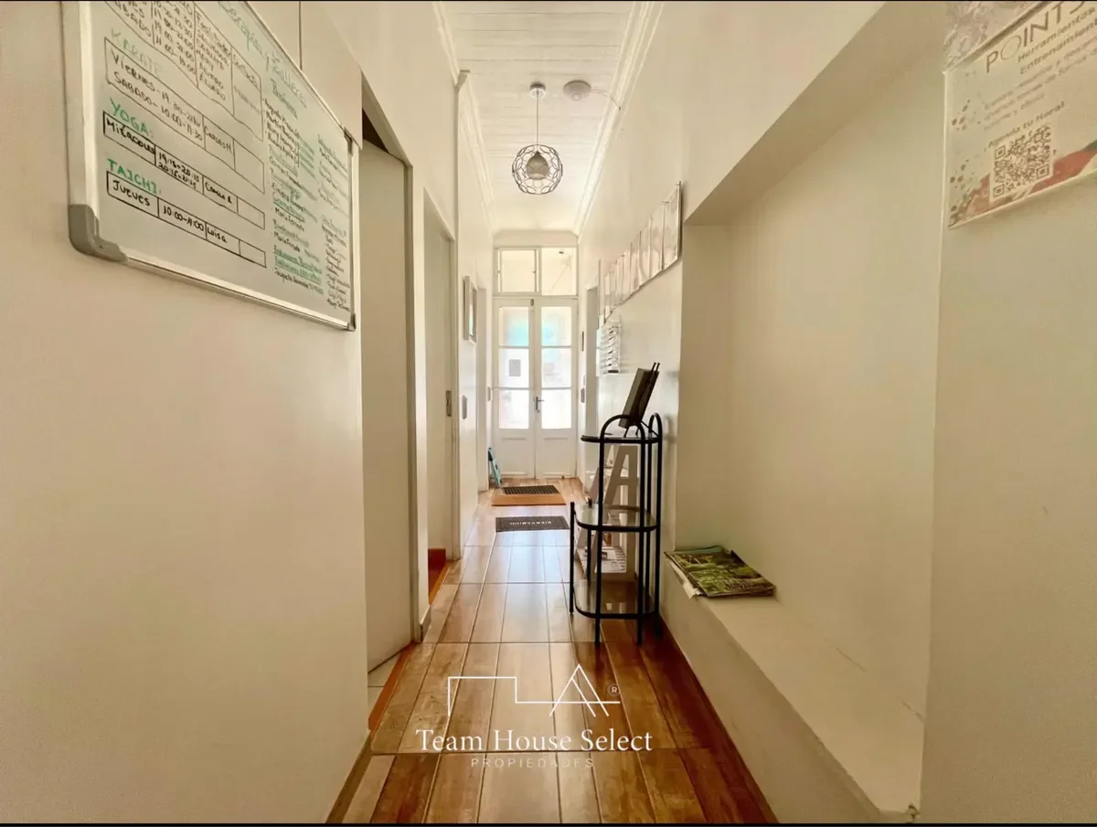 Casa Con Historia Y Modernidad En El Corazón De Ñuñoa 5d - 1