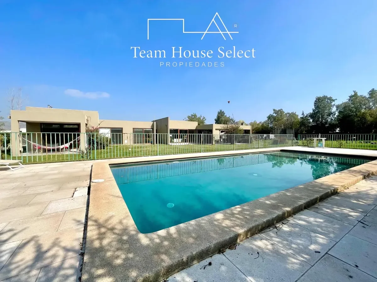 Casa De Un Piso Con Piscina Y Quincho Las Brisas De Chicureo - 1